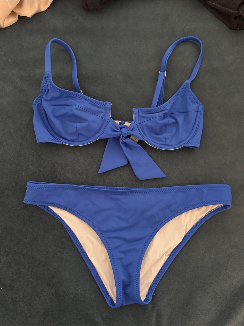 SOLID & STRIPED blue bikini